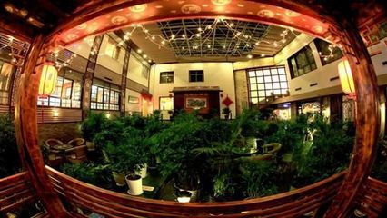 蒲城巴厘岛温泉会馆套票388元/人