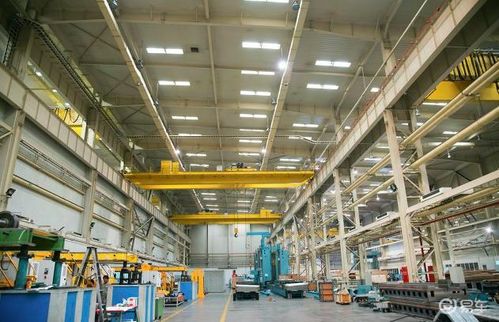 北京奔驰面临供应链危机，日损失超四亿元引发行业关注